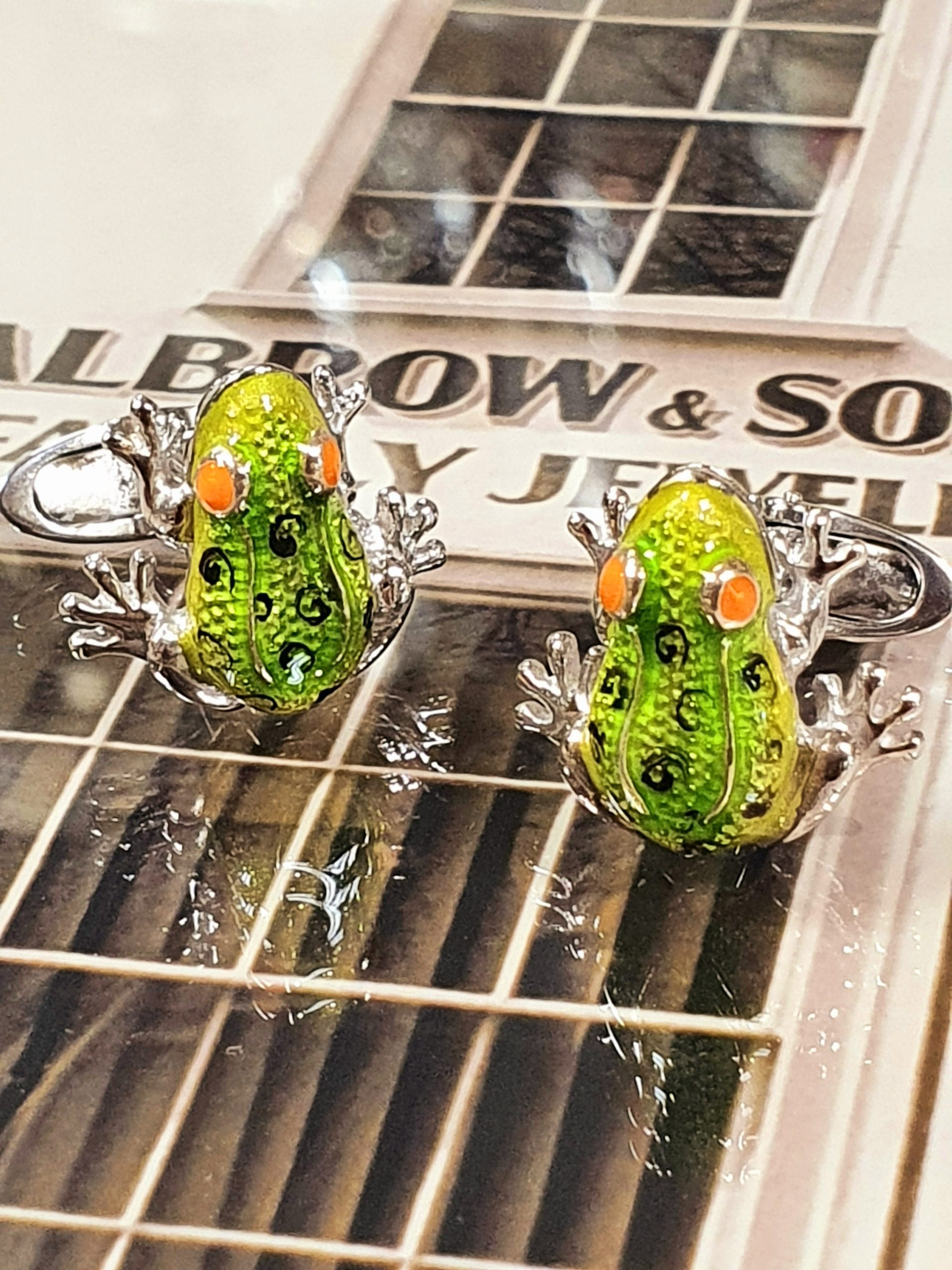 Cufflinks - Enamel & Silver Frogs