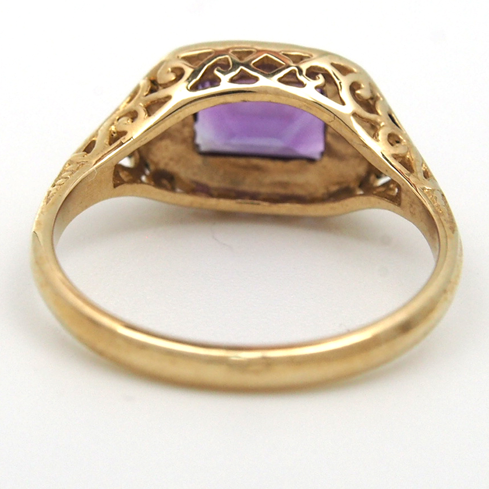 Amethyst Ring In Patterned Yellow Gold