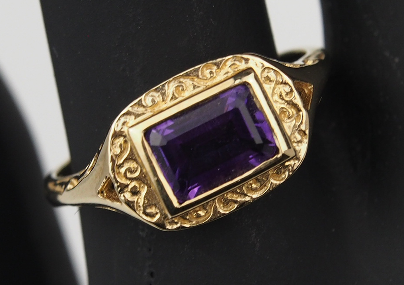 Amethyst Ring In Patterned Yellow Gold