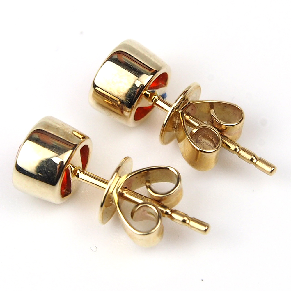 Opal Round Stud Earrings - Fire