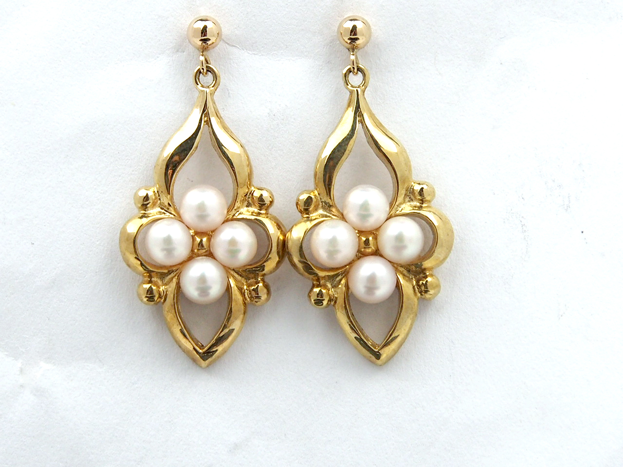 Pearl Drop Earrings