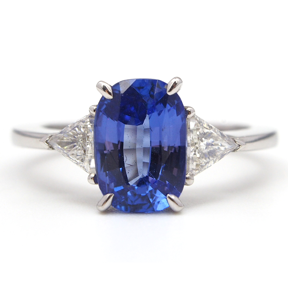 Tanzanite and Diamond Ring - Platinum