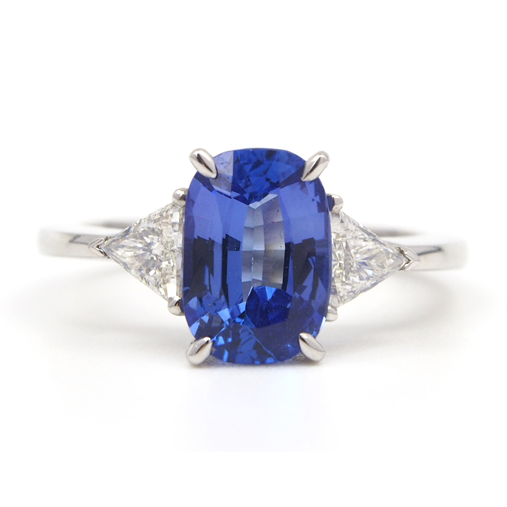 Tanzanite and Diamond Ring - Platinum