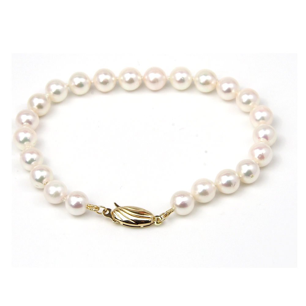 Pearl Bracelet