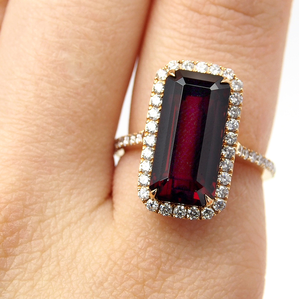 Garnet and Diamond Ring
